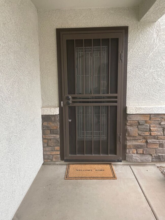 2899 E Detroit St Chandler, AZ 85225 photo 2