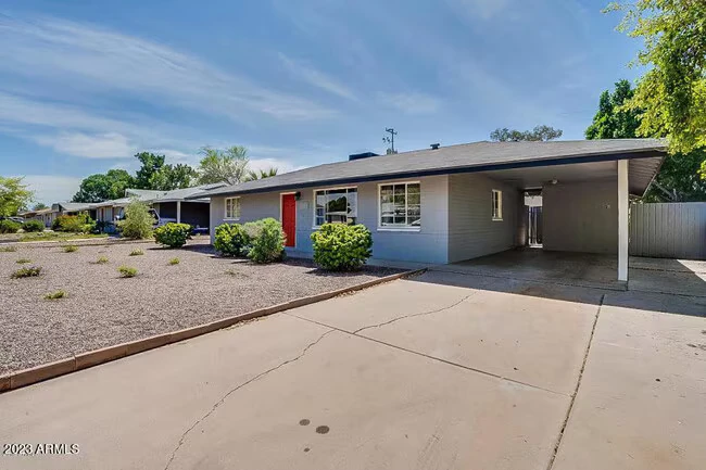 543 W 19th St Tempe, AZ 85281 photo 3
