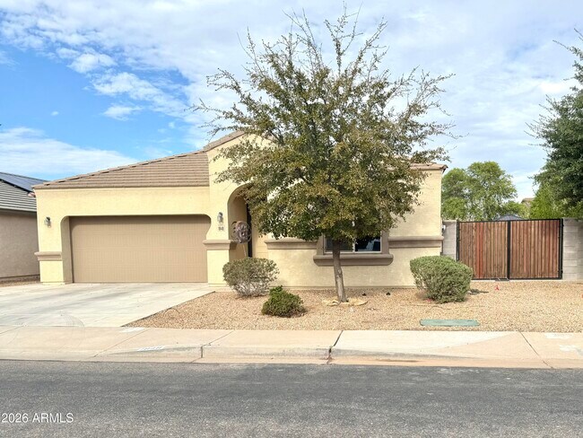 1848 N Loretta Pl photo 3