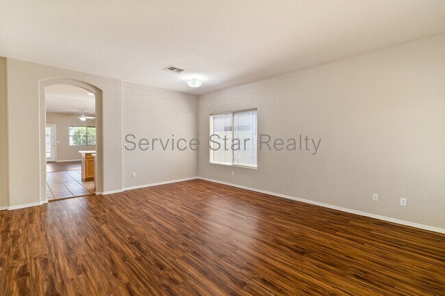 3853 N 141st Dr Goodyear, AZ 85395 photo 5