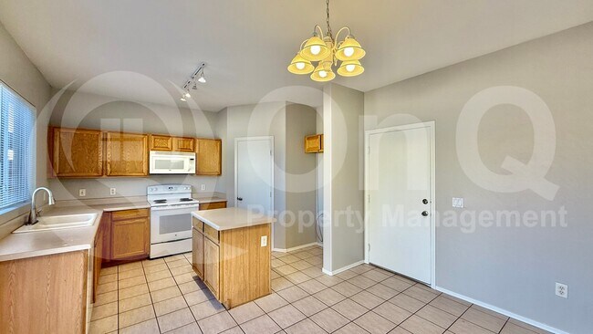 10732 E Portobello Ave Mesa, AZ 85212 photo 4