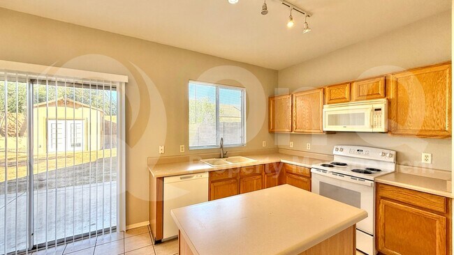 10732 E Portobello Ave Mesa, AZ 85212 photo 2