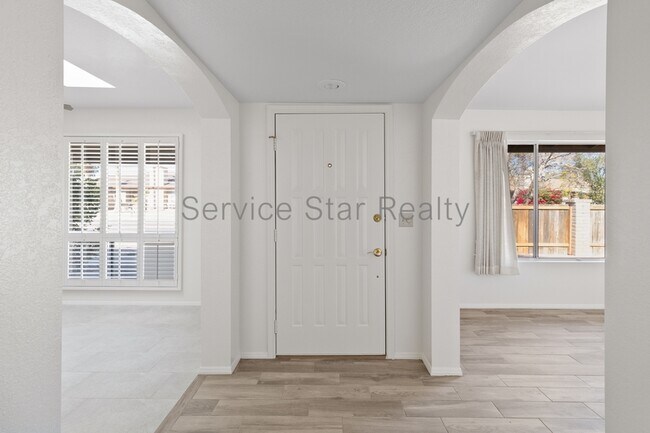 8675 E Diamond St Scottsdale, AZ 85257 photo 5