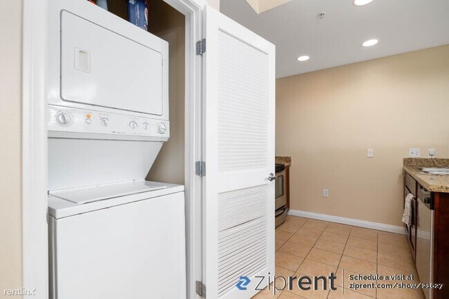 206 Park Blvd San Diego, CA 92101 photo 3
