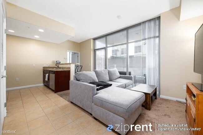 206 Park Blvd San Diego, CA 92101 photo 2