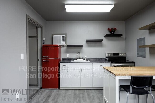 4681 Hawley Blvd San Diego, CA 92116 photo 5