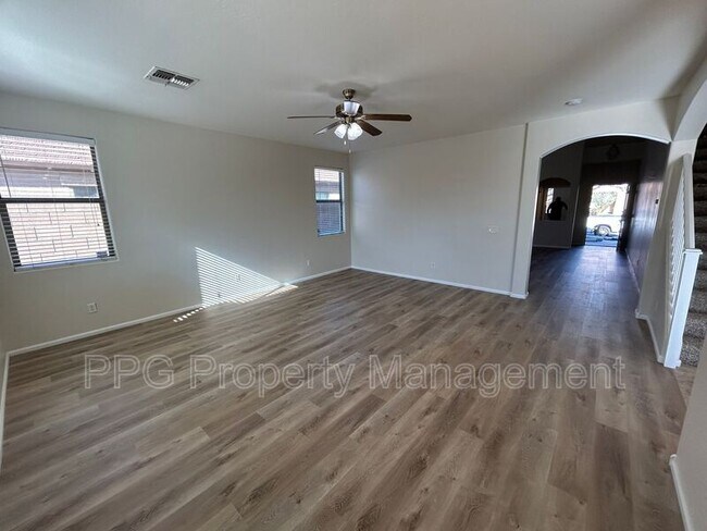 10341 W Atlantis Wy Tolleson, AZ 85353 photo 5