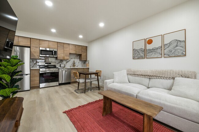 4018 Riviera Dr San Diego, CA 92109