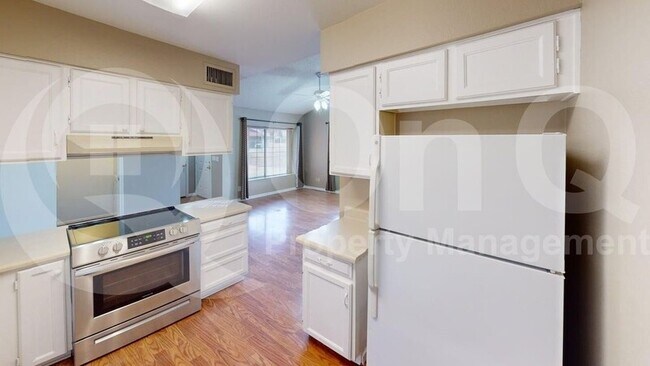 3212 E Crescent Ave Mesa, AZ 85204 photo 4