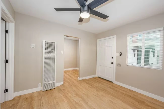 203 W 3rd Ave Escondido, CA 92025 photo 4