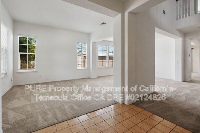 32658 Dowling Ct Winchester, CA 92596 photo 4