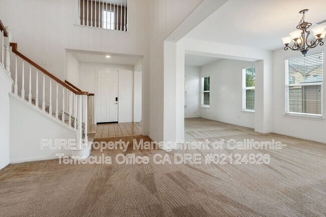 32658 Dowling Ct Winchester, CA 92596 photo 3