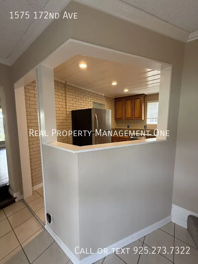 1575 172nd Ave Hayward, CA 94541 photo 3