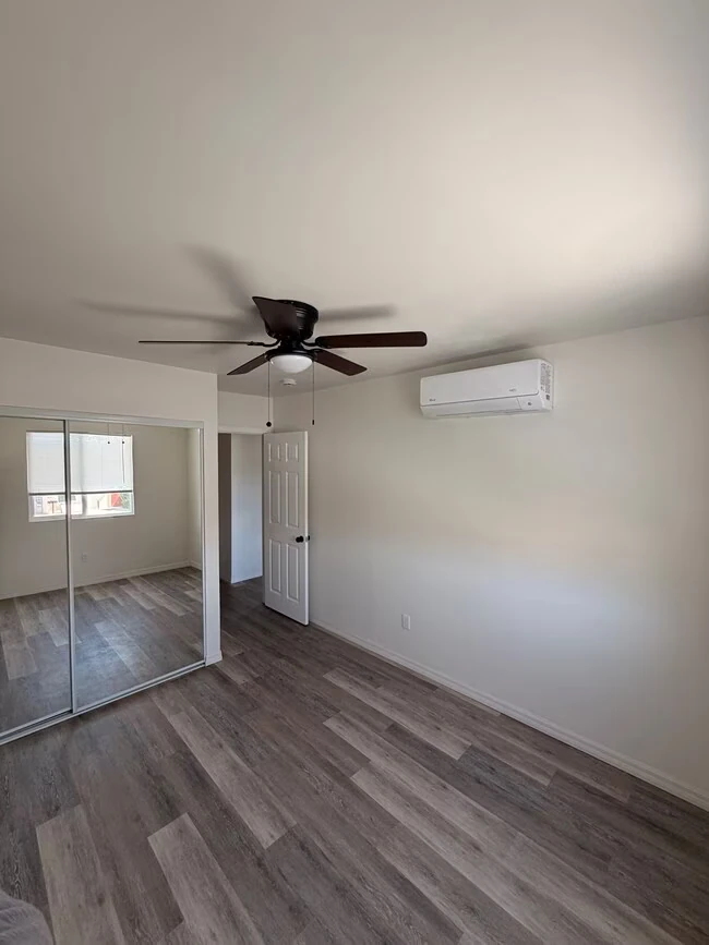 7123 Arillo St San Diego, CA 92111 photo 3