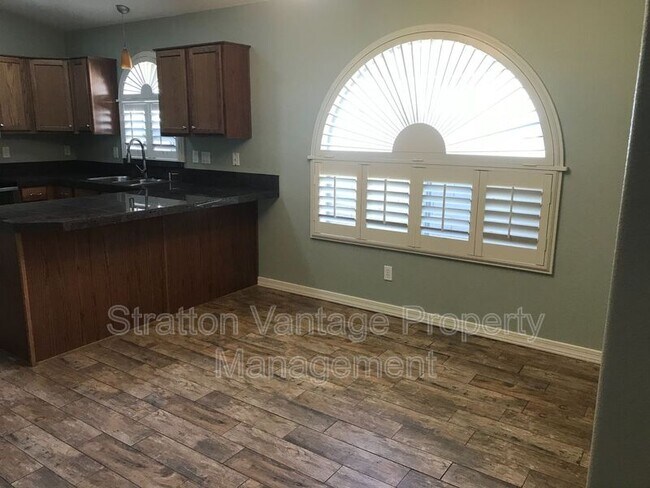 42006 Anne Ln Maricopa, AZ 85138 photo 5