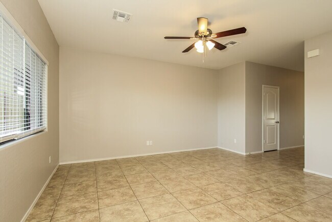 4855 S 4th Ave Phoenix, AZ 85040 photo 5