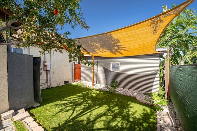 3041 Valle Ave San Diego, CA 92113 photo 3