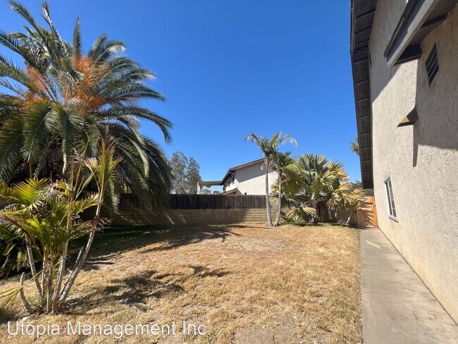 1136 Whitsett Dr El Cajon, CA 92020 photo 2