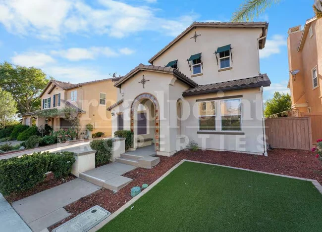 1672 N Las Flores Dr San Marcos, CA 92069 photo 3