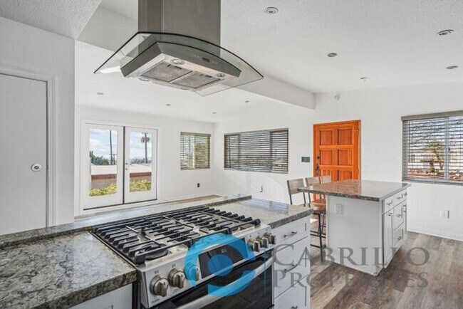 362 Inkopah St Chula Vista, CA 91911 photo 2