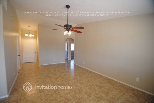 1667 S Stetson Rd Apache Junction, AZ 85119 photo 3