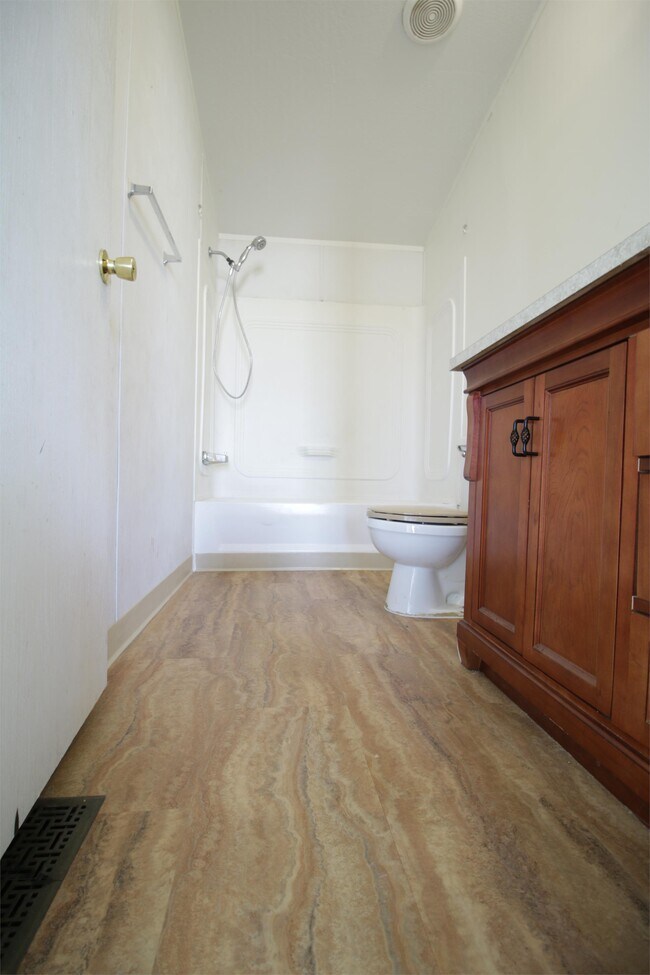 3335 W Solano Dr Eloy, AZ 85131 photo 3