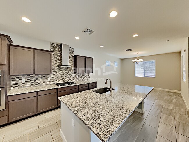 18240 W Thunderhill Pl Goodyear, AZ 85338 photo 3