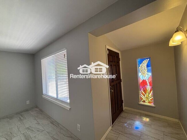 4124 W Yucca St Phoenix, AZ 85029 photo 5