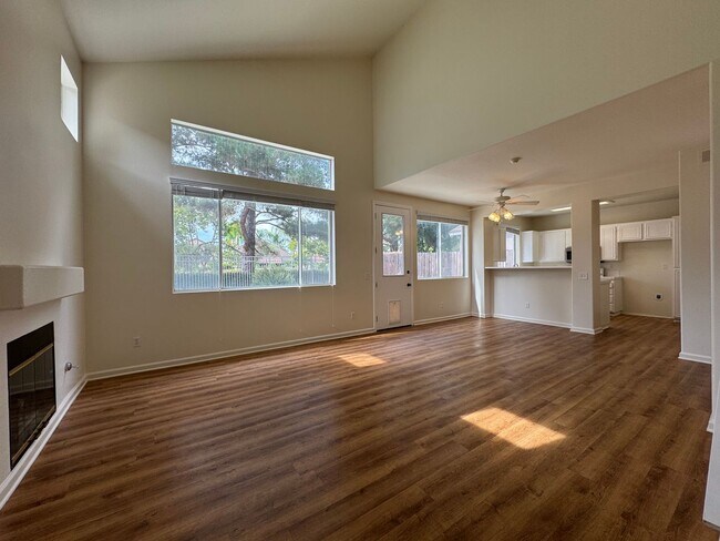 32000 Calle Ballentine Temecula, CA 92592 photo 3