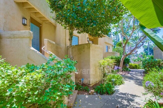 3268 Via Marin San Diego, CA 92037 photo 3