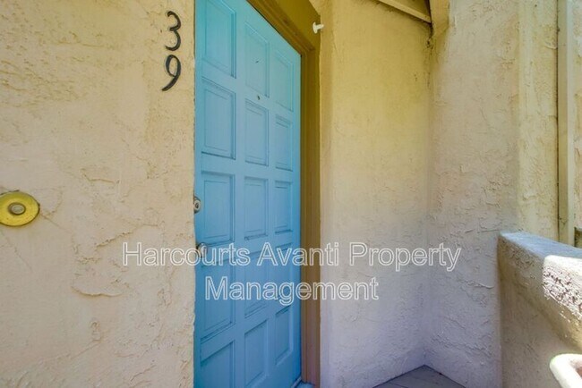 3268 Via Marin San Diego, CA 92037 photo 4