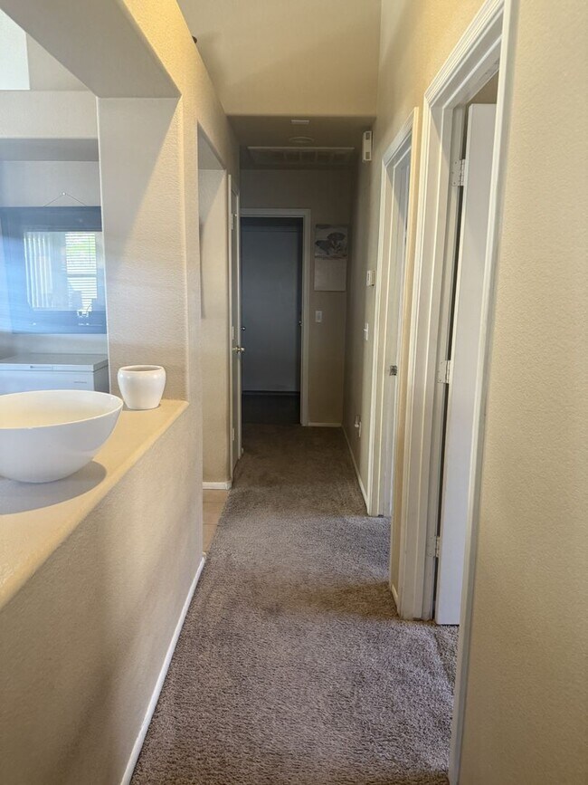 2316 E Hawken Way Chandler, AZ 85286 photo 3