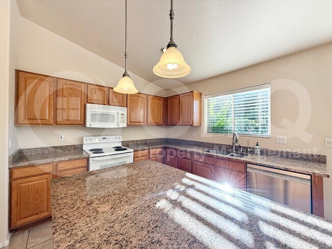 4548 E Mark Ln Cave Creek, AZ 85331 photo 3