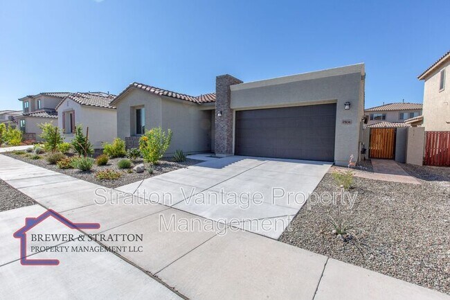17838 W Sapium Way Goodyear, AZ 85338 photo 3