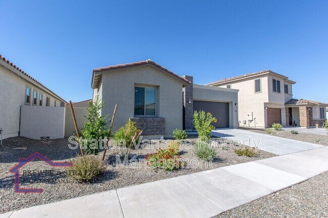 17838 W Sapium Way Goodyear, AZ 85338 photo 2