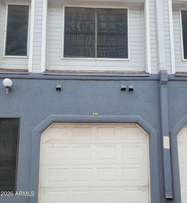 8888 N 47th Ave Glendale, AZ 85302