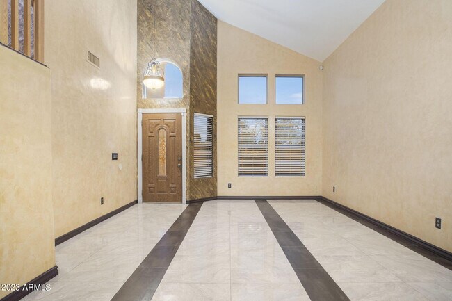 7775 N 52nd Dr Glendale, AZ 85301 photo 5