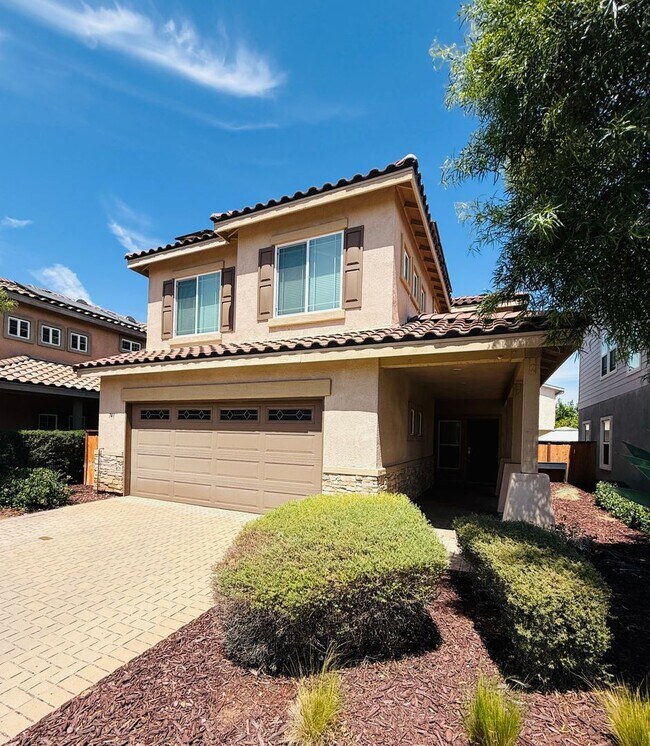 748 Lincoln Pl El Cajon, CA 92020