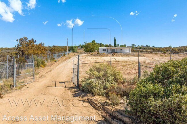 39610 Howard Rd Anza, CA 92539 photo 2