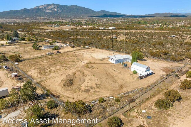 39610 Howard Rd Anza, CA 92539 photo 5