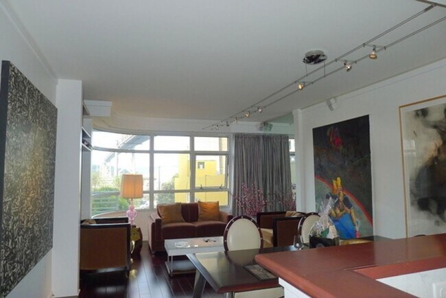 403 Main St San Francisco, CA 94105 photo 5
