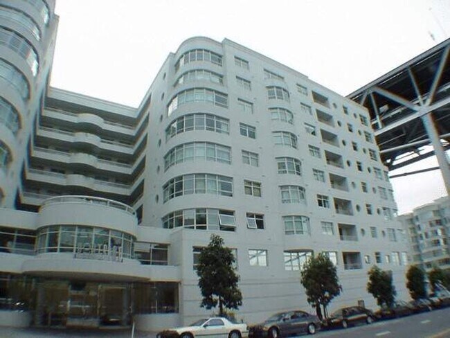 403 Main St San Francisco, CA 94105 photo 2