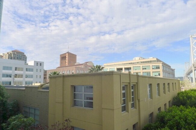 403 Main St San Francisco, CA 94105 photo 3