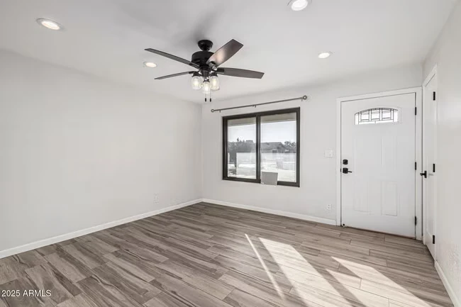 1420 N Rose St Tempe, AZ 85288 photo 3
