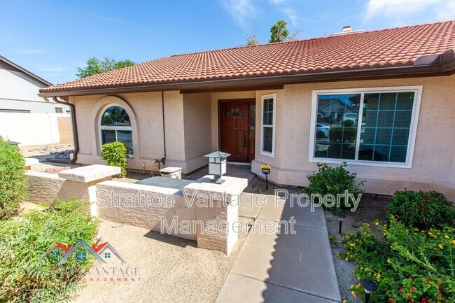 6517 W Crocus Dr Glendale, AZ 85306 photo 5