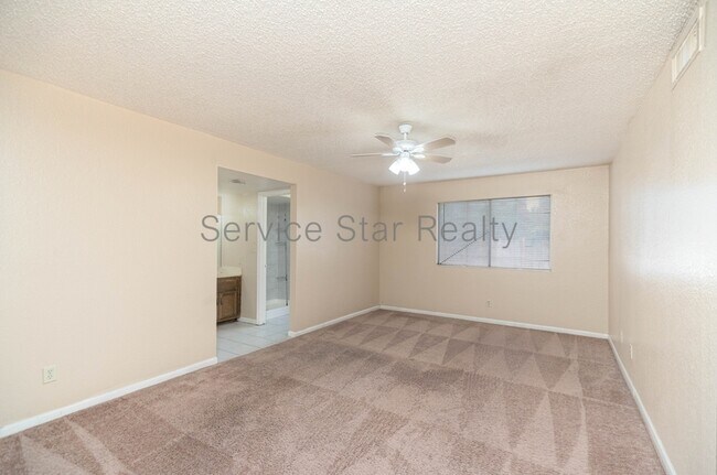 2166 E Diamond Ave Mesa, AZ 85204 photo 5