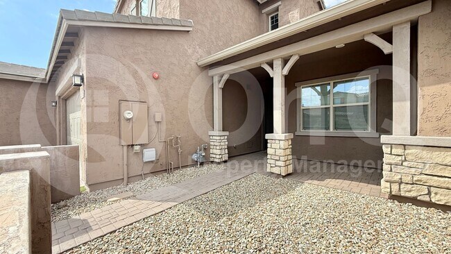 1906 N 140th Dr Goodyear, AZ 85395 photo 3