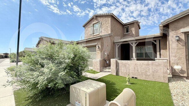 1906 N 140th Dr Goodyear, AZ 85395 photo 5