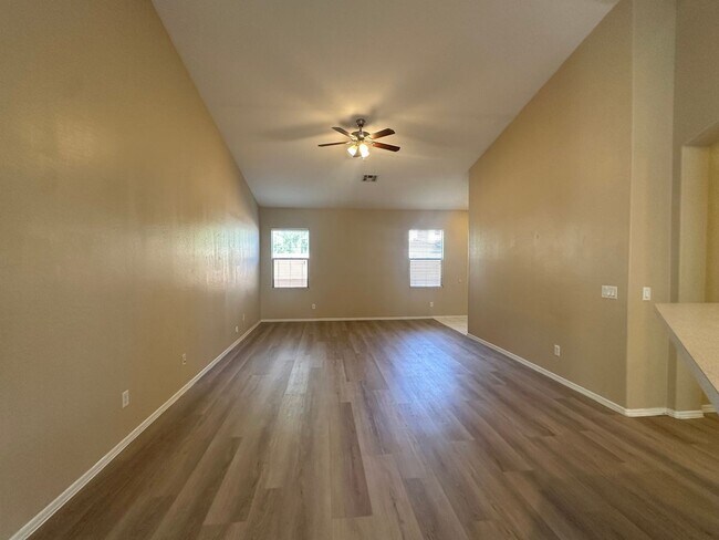 4490 E Moreno Ct Gilbert, AZ 85297 photo 5