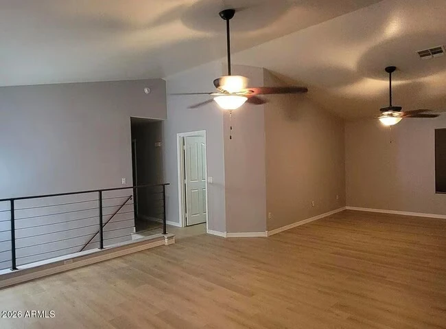 6835 S 40th Pl Phoenix, AZ 85042 photo 5
